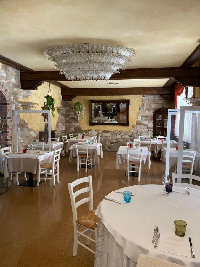 Locanda Ferrari 고로 외부 사진