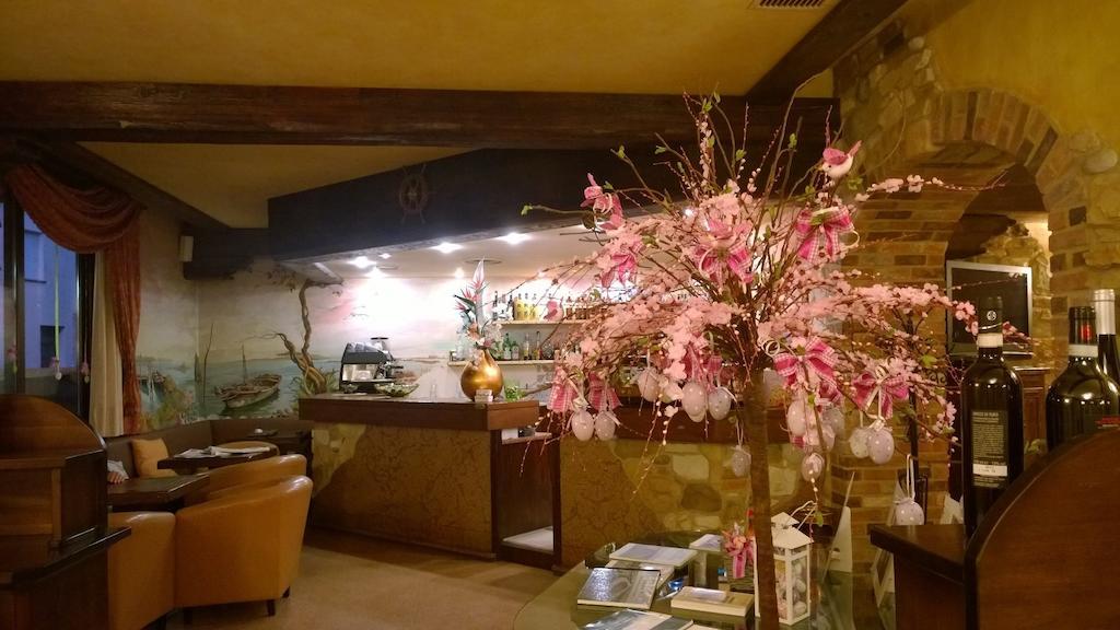 Locanda Ferrari 고로 외부 사진