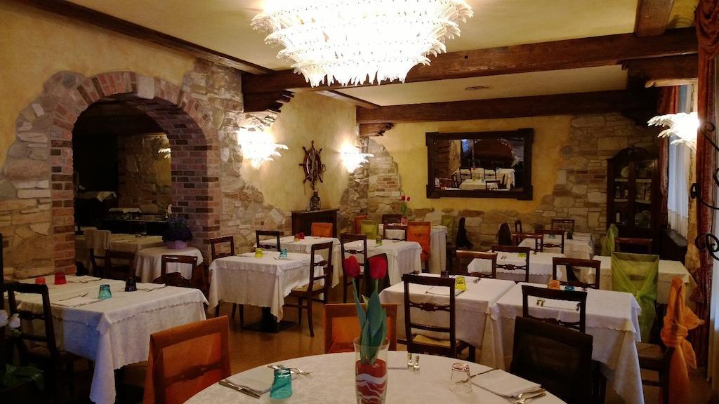 Locanda Ferrari 고로 외부 사진